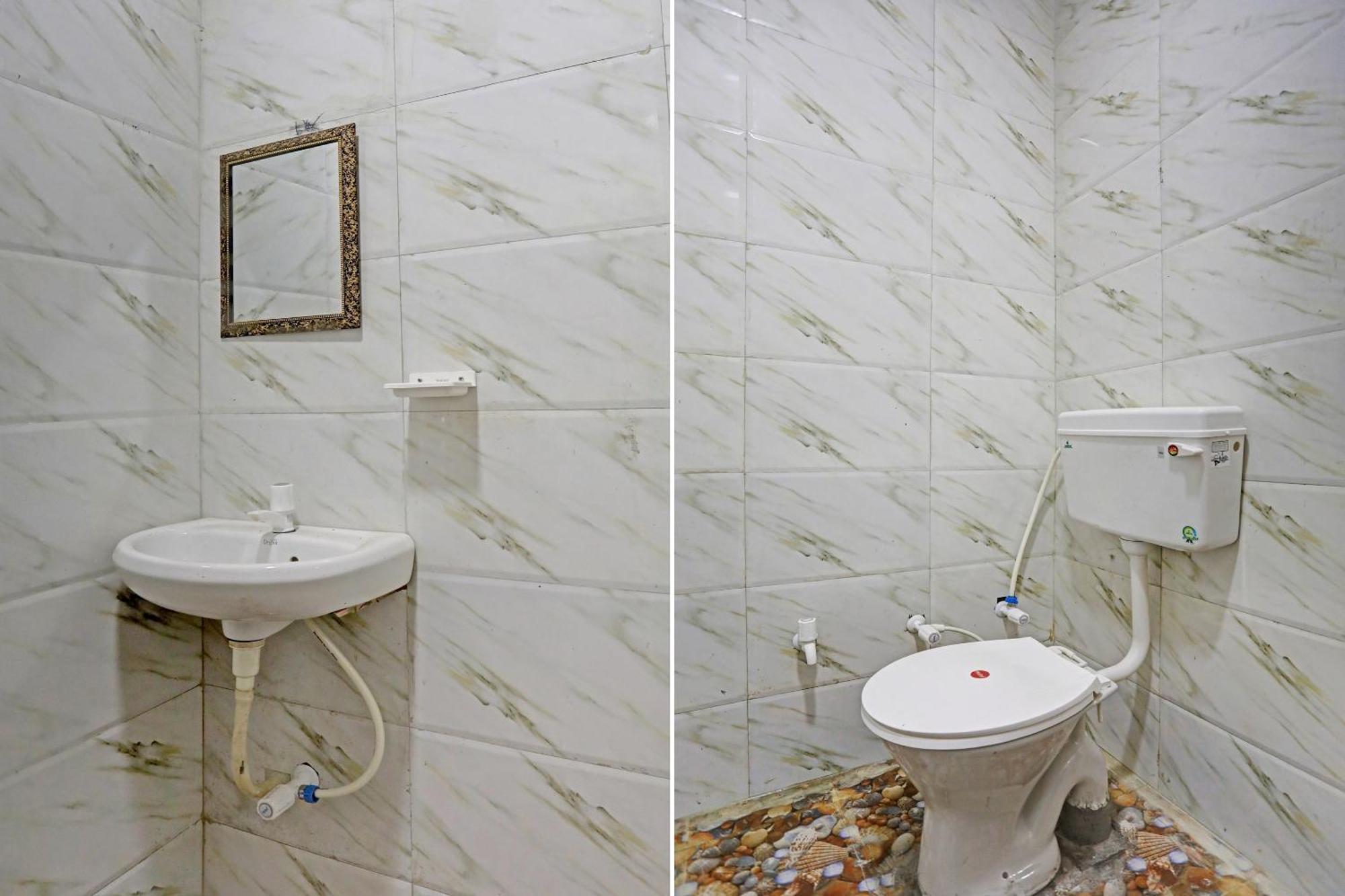 Hotel O Surya Gold Guest House Najafgarh Екстер'єр фото